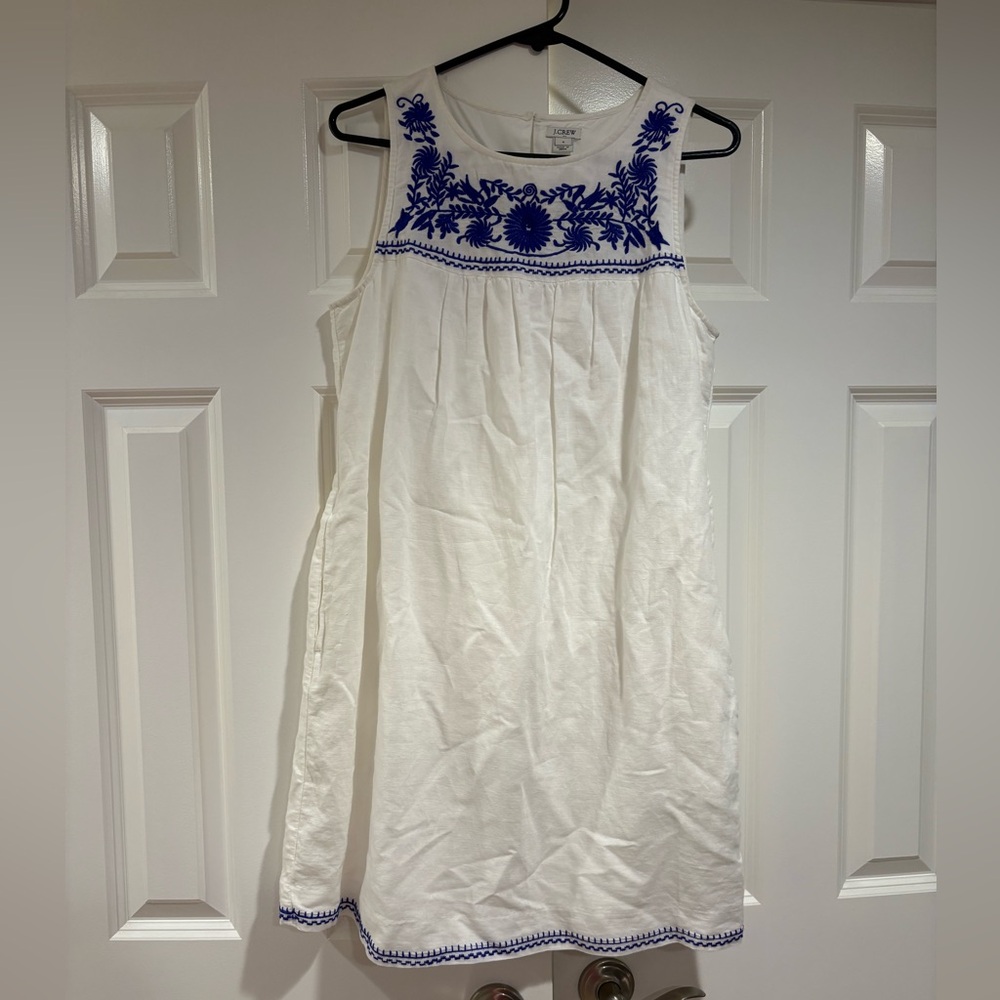 White Sleeveless Shift Dress with Blue Embroidery – Boho Summer Style - Picture 3 of 6